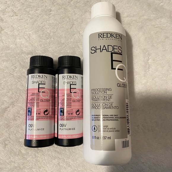 Redken 9V Shades EQ & Processing Solution - Picture 2 of 2